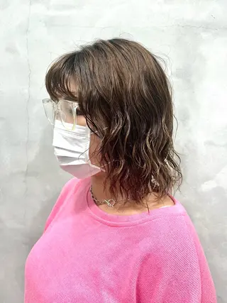 ミディアム パーマ 山本 佳奈のヘアスタイル