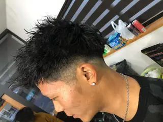 ショート パーマ 中越 仁一郎のヘアスタイル