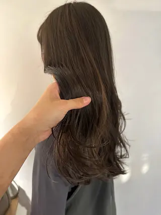 ロング カラー 似合わせカット🫧 吉見衣生のヘアスタイル