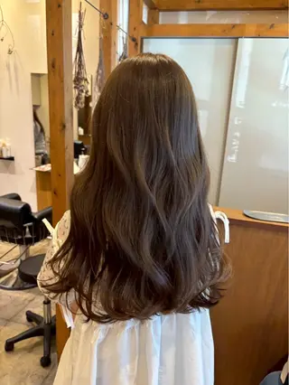 カラー 高山 桃子のヘアスタイル