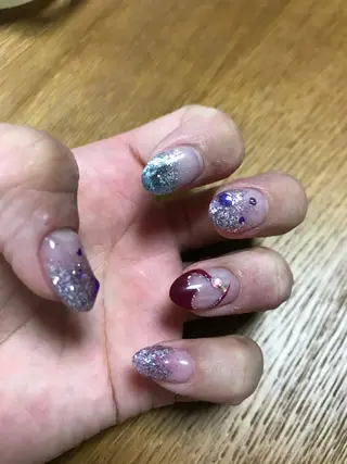 ネイル ECLAT エクラ所属・寺山 千鶴のネイルデザイン