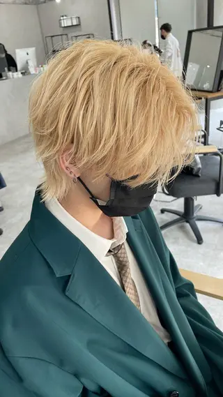 カラー メンズ EMANONシェアサロン心斎橋店所属・韓国メンズヘア　ミル クティボブ　足立佳代のヘアスタイル