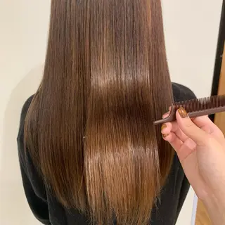 ロング 透明感カラー 金村真子のヘアスタイル