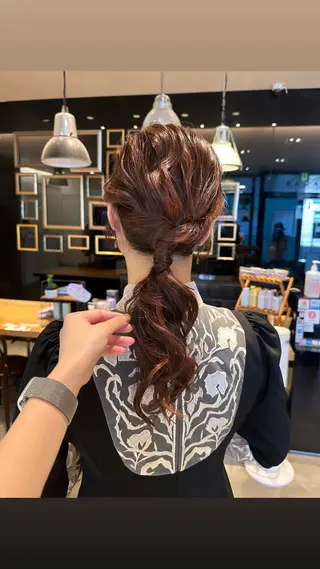 ミディアム 美 海のヘアスタイル