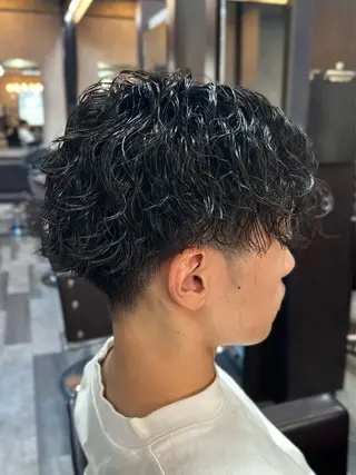 ショート パーマ メンズ 井上 武輝のヘアスタイル