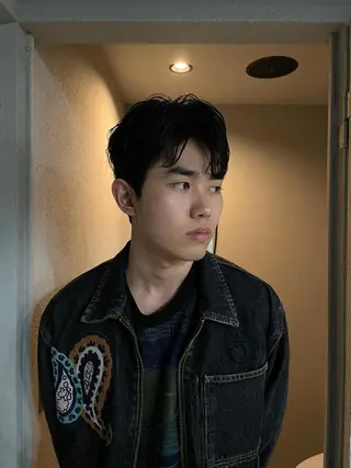 ショート メンズ 吉田一輝 外国人パーマのヘアスタイル