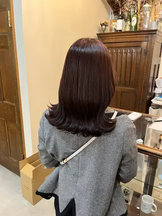 ミディアム 神谷 夏帆のヘアスタイル