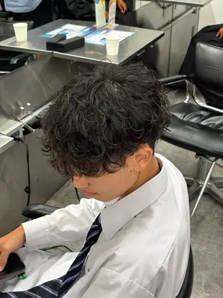 パーマ メンズ メンズ特化✨️ 韓国風パーマ🔥一八のヘアスタイル