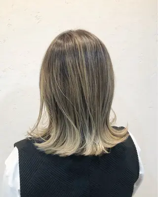 ミディアム カラー ニュアンスカラー🫧 加納のヘアスタイル