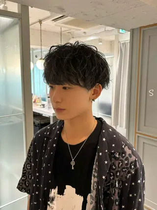 ショート パーマ メンズ [渋谷美容師] 玲弥のヘアスタイル