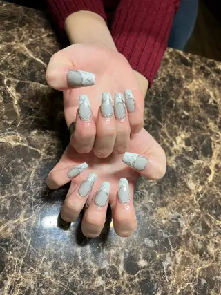 ネイル IROHA Nail 矢掛萌子のネイルデザイン