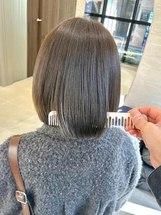 ショート カラー PULSE yokohama所属・横浜駅/韓国レイヤー カット/髪質改善のヘアスタイル