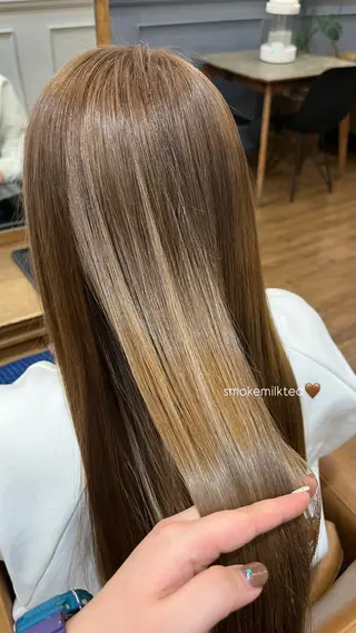 カラー 🌿たかはし ゆいな 🌿のヘアスタイル