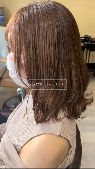 セミロング メンズバレイヤージュ 斉藤春のヘアスタイル