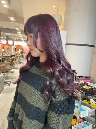 ロング カラー LUNTY NAMBA所属・艶ハイトーン👑♡ NATSUKIのヘアスタイル