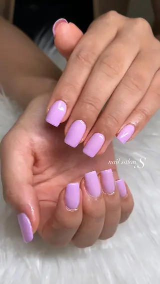 ネイル 関山 志乃のネイルデザイン