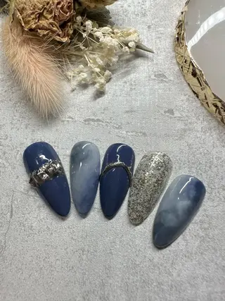 ネイル AKI ♥︎のネイルデザイン