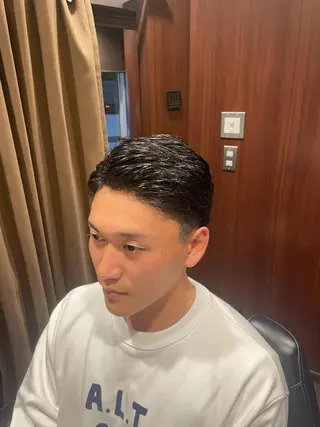 ショート メンズ ヒロ銀座　　　御徒町所属・ヒロ銀座　小林 透真のヘアスタイル