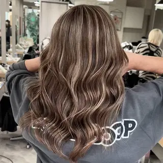 ロング カラー Nao/ 大宮/外国人風カラーのヘアスタイル