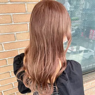 ロング yelm所属・🫒オリーブカラー ミディアムレイヤー✨のヘアスタイル