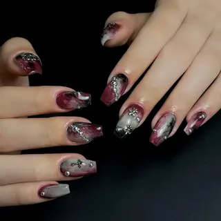 ネイル SoLuna 【ソルナ】のネイルデザイン