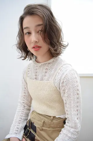 ミディアム 美髪形成！色素改善！ 秋田　和輝のヘアスタイル