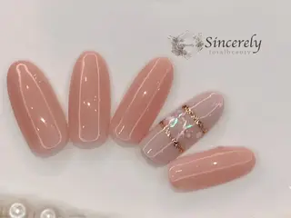 ネイル SINCERELY シンシアリー🌈のネイルデザイン