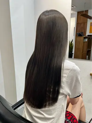 ロング カラー conne&riri所属・MAYU 💚森下のヘアスタイル