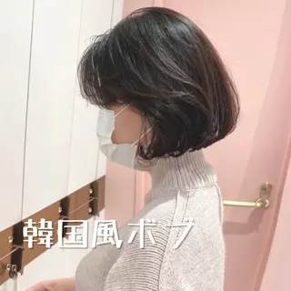 ミディアム 韓国くびれレイヤー 🇰🇷はづきのヘアスタイル