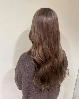 ロング 小柳 夏美のヘアスタイル