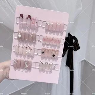 ネイル GOTODAYシェアサロン名古屋PARCO店所属・୨୧ ayakaのネイルデザイン