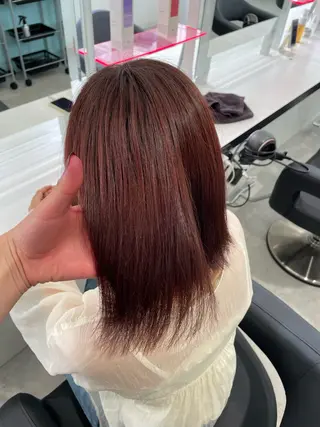 セミロング カラー エフェクトブリーチ／ レイヤーカット／翔のヘアスタイル