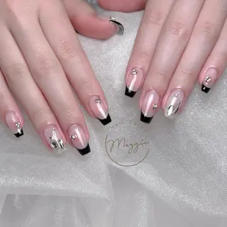 ネイル Maggie Nail🦩のネイルデザイン