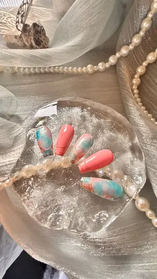 ネイル T + B ❇︎ ayuのネイルデザイン