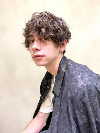 ショート カラー パーマ メンズ amie蒲田西口所属・🫧褒められ艶髪🫧 Minamiのヘアスタイル