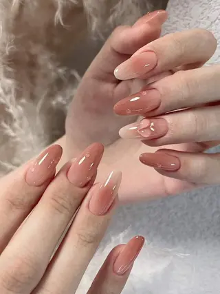 ネイル LEDアイラッシュ ∩_∩アオイのマツエク・マツパデザイン