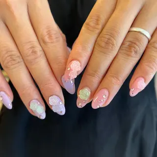 ネイル Kotone ｡:.ﾟஐ⋆*のネイルデザイン