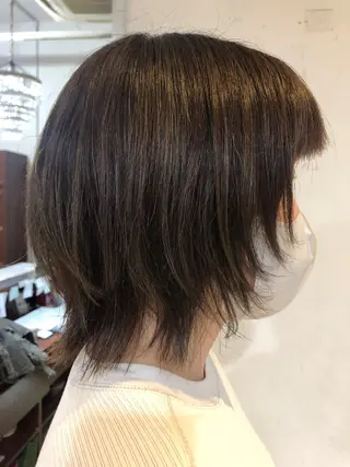 ミディアム すざき ことみのヘアスタイル