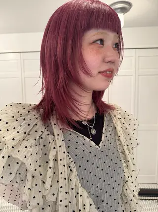 カラー ブリーチカラー🎀 韓国風/寺門美優のヘアスタイル