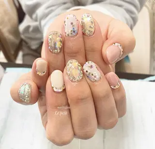 ネイル 石野 広佳のネイルデザイン