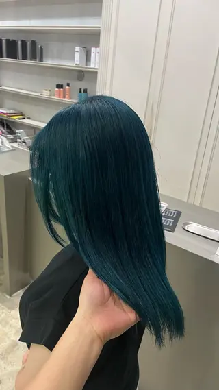 カラー あやね 🎀 大濠のヘアスタイル