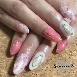 ネイル 小尾 栞のネイルデザイン