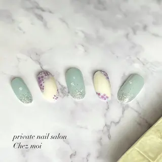 ネイル KOMINE TOMOKOのネイルデザイン