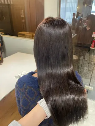 ロング カラー 山下 悠月のヘアスタイル