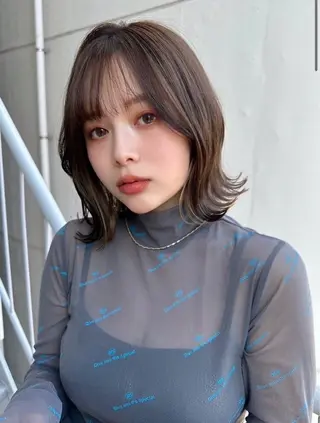 ミディアム zina / hiyoriのヘアスタイル