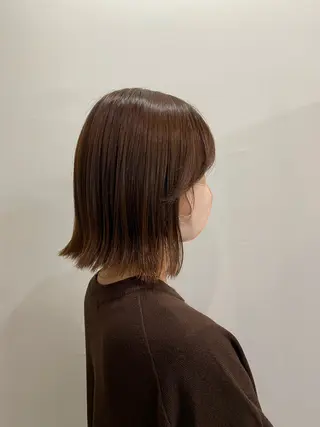 ミディアム センターパート/ニ ュアンスパーマのヘアスタイル