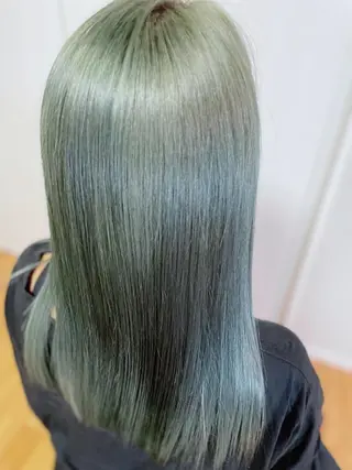 ロング 横浜関内髪質改善 re:Magoのヘアスタイル