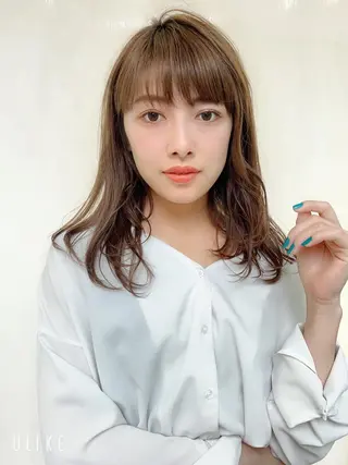ミディアム 寺山 佳貴のヘアスタイル