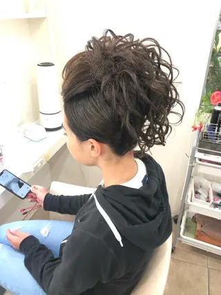 セミロング ヘアアレンジ 🐥こ ま🐥のヘアスタイル