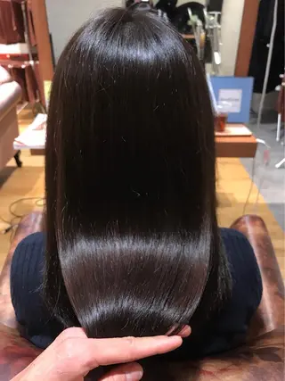 ロング カラー パーマ ヘアアレンジ メンズ キッズ ネイル マツエク・マツパ アティリー 西梅田のヘアスタイル